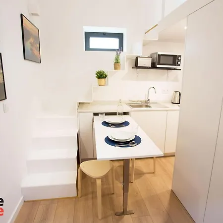 Five House 20 Semesterbostad